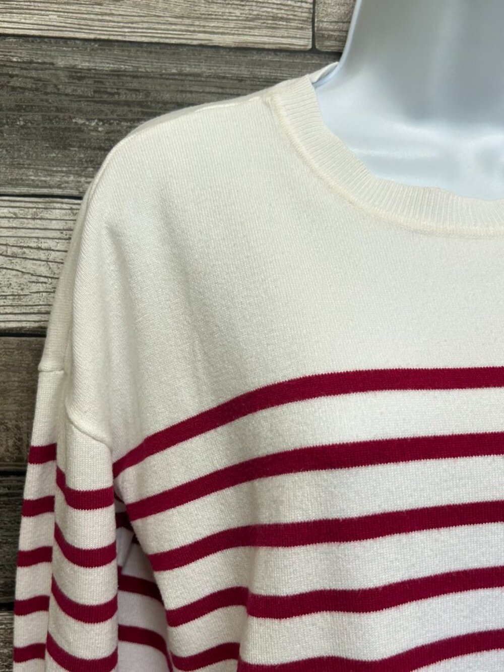Marled Striped Crewneck Knit Pullover Sweater Cream Red Size M - Picture 3 of 6